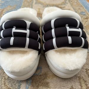 UGG furry slippers